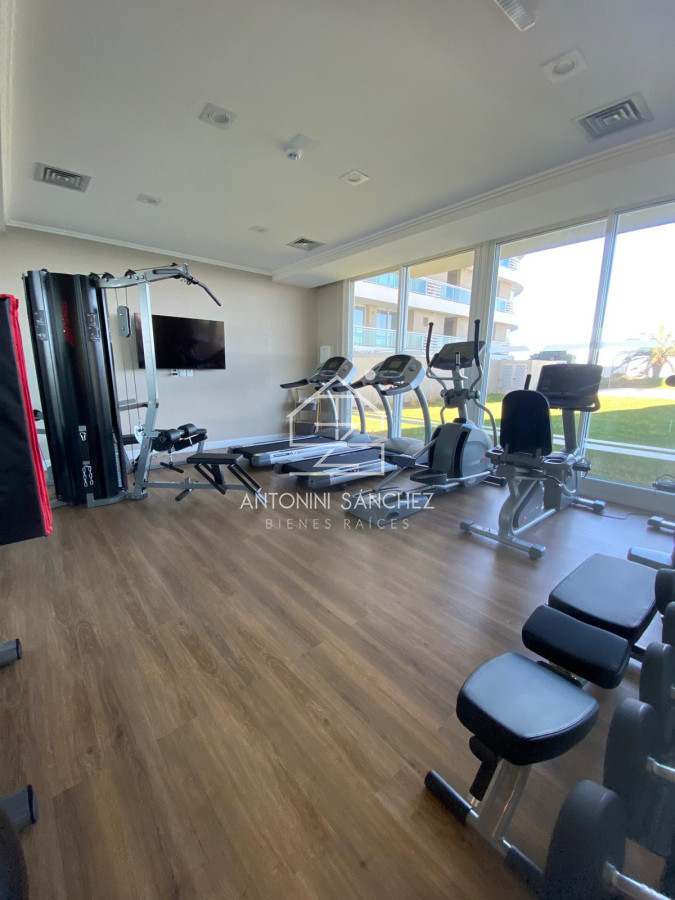 Apartamento ID.2673 - Cruceros de 1 dorm y medio Fte al mar