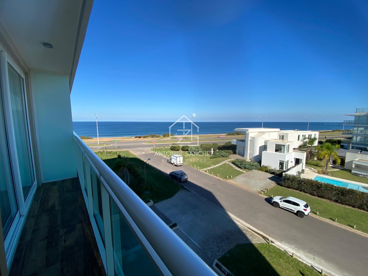 Apartamento ID.2673 - Cruceros de 1 dorm y medio Fte al mar
