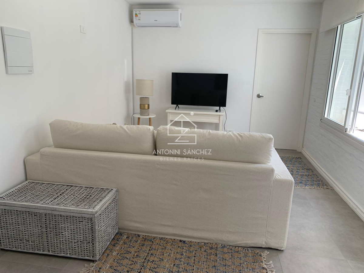 Casa ID.1309 - Casa de 3 dormitorios en venta, Montoya