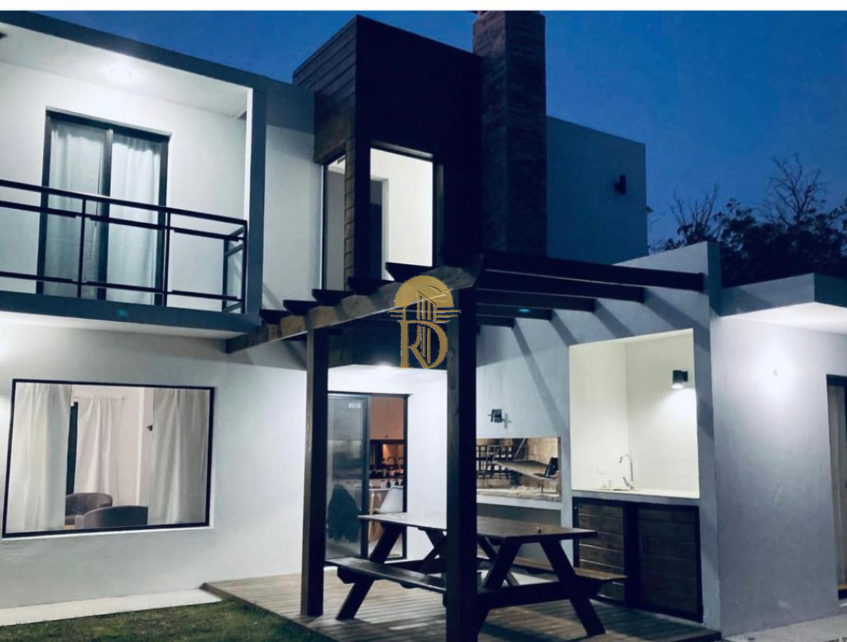 casa para 6 pax a 250mts playa con pileta en Pinares -id-382-8