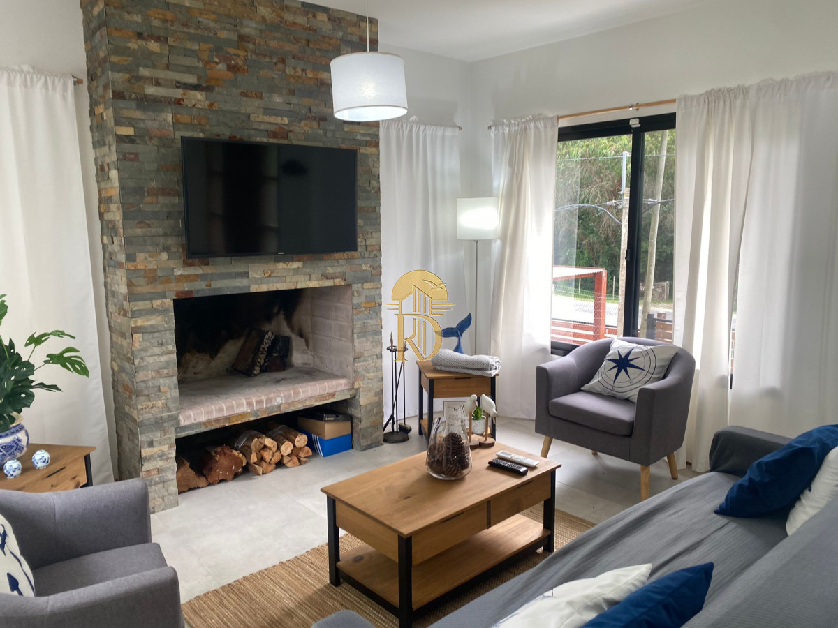 casa para 6 pax a 250mts playa con pileta en Pinares -id-382-17