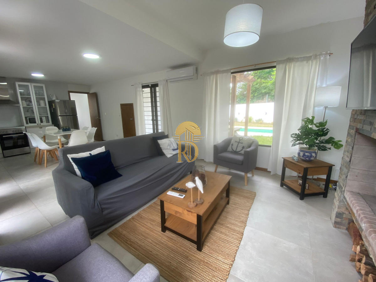 casa para 6 pax a 250mts playa con pileta en Pinares -id-382-22