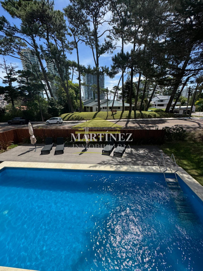 Apartamento ID.121 - VENTA A ESTRENAR, 2 DORM, PARRILLERO MANSA PUNTA DEL ESTE