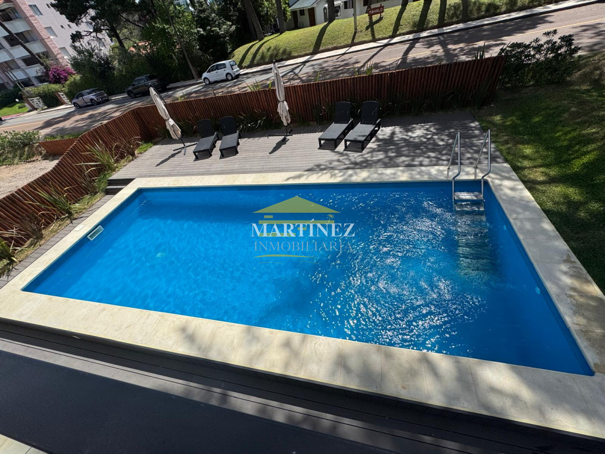 Apartamento ID.121 - VENTA A ESTRENAR, 2 DORM, PARRILLERO MANSA PUNTA DEL ESTE