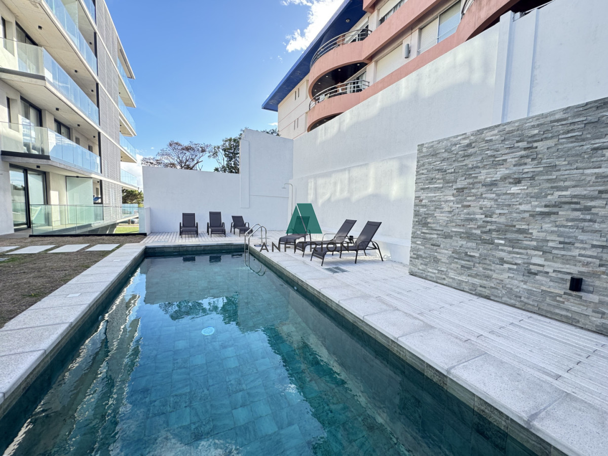 Apartamento ID.136 -  Tu Refugio Frente al Mar en Punta del Este