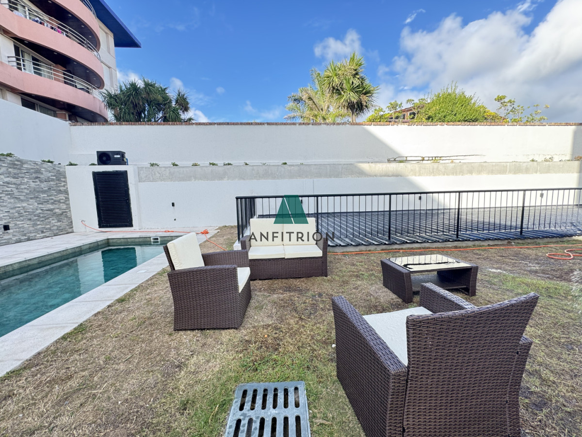 Apartamento ID.136 -  Tu Refugio Frente al Mar en Punta del Este