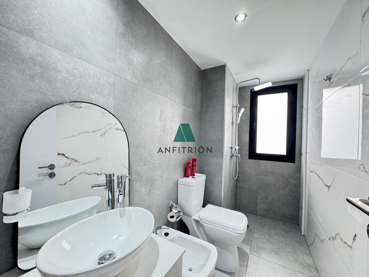 Apartamento ID.136 -  Tu Refugio Frente al Mar en Punta del Este