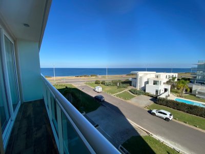 Cruceros de 1 dorm y medio Fte al mar