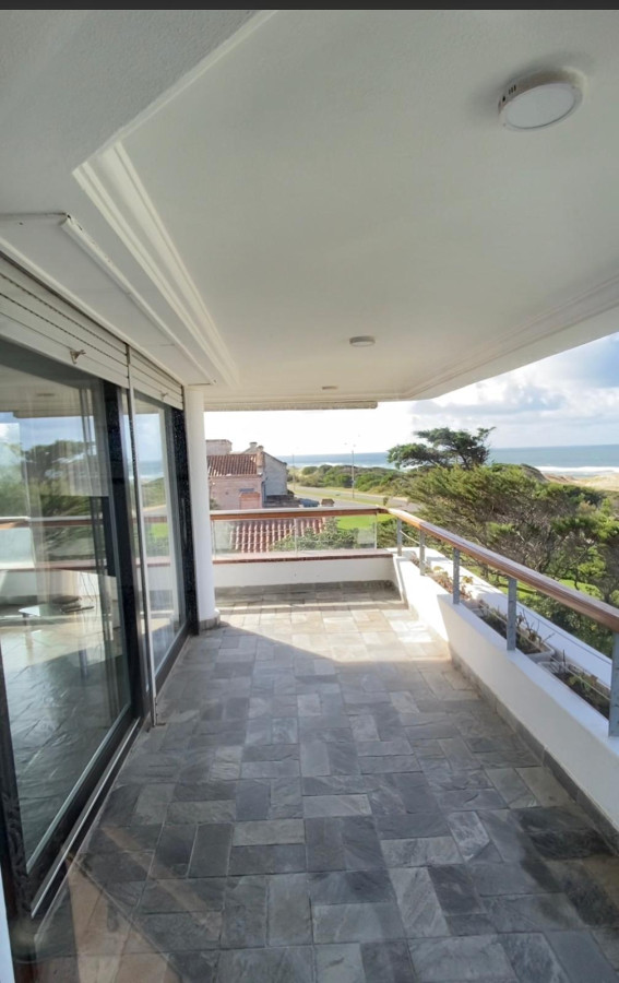  RINCON DEL INDIO, PRIMERA LINEA CON PARRILLERO