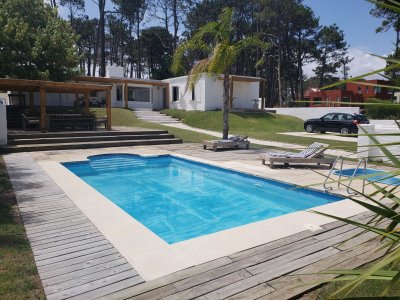 Casa de 3 dormitorios en venta, Montoya