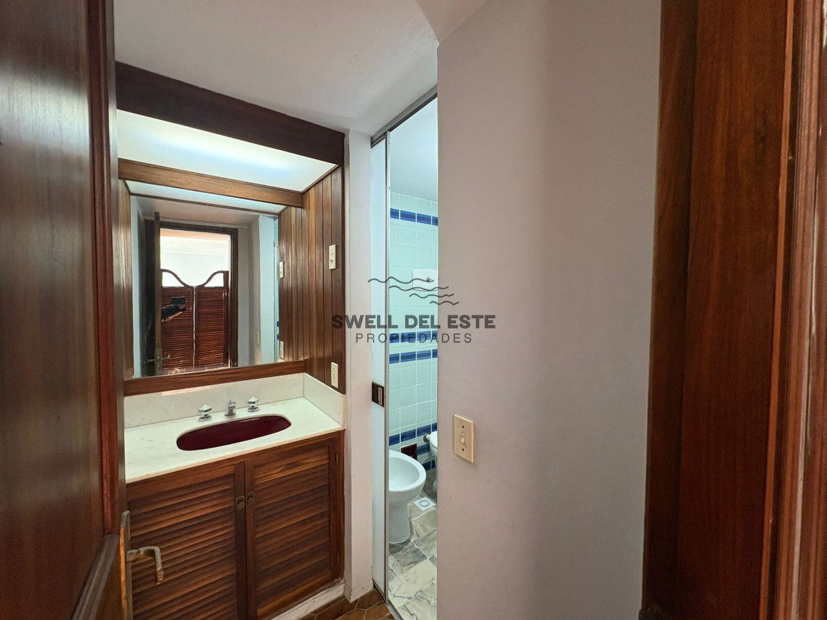 Apartamento ID.36 - Apartamento en primera fila con vista lateral al mar en Parada 6 Brava