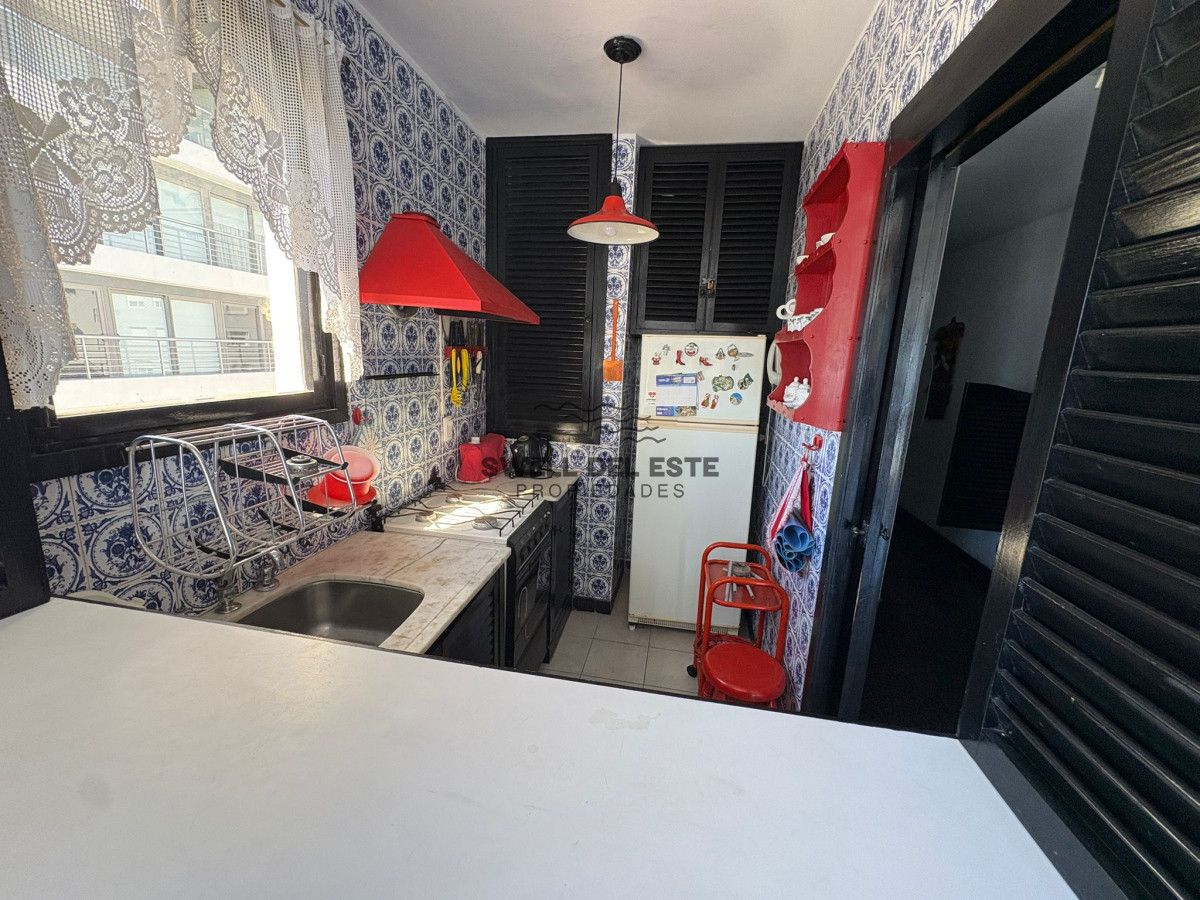 Apartamento ID.175 - Apartamento de 3 dormitorios en Pine Beach a 1 cuadra de la playa y vista lateral al mar