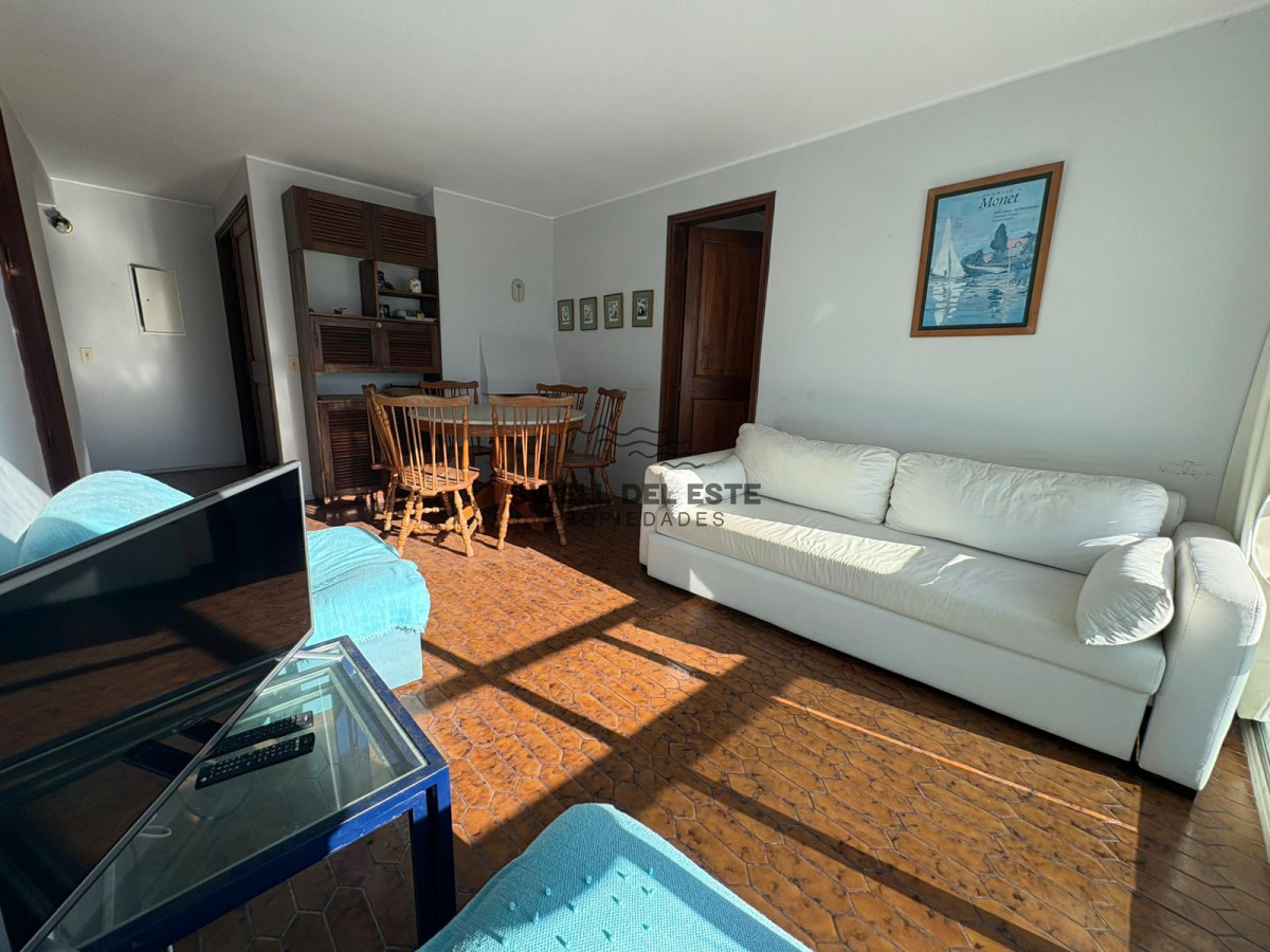 Apartamento ID.36 - Apartamento en primera fila con vista lateral al mar en Parada 6 Brava