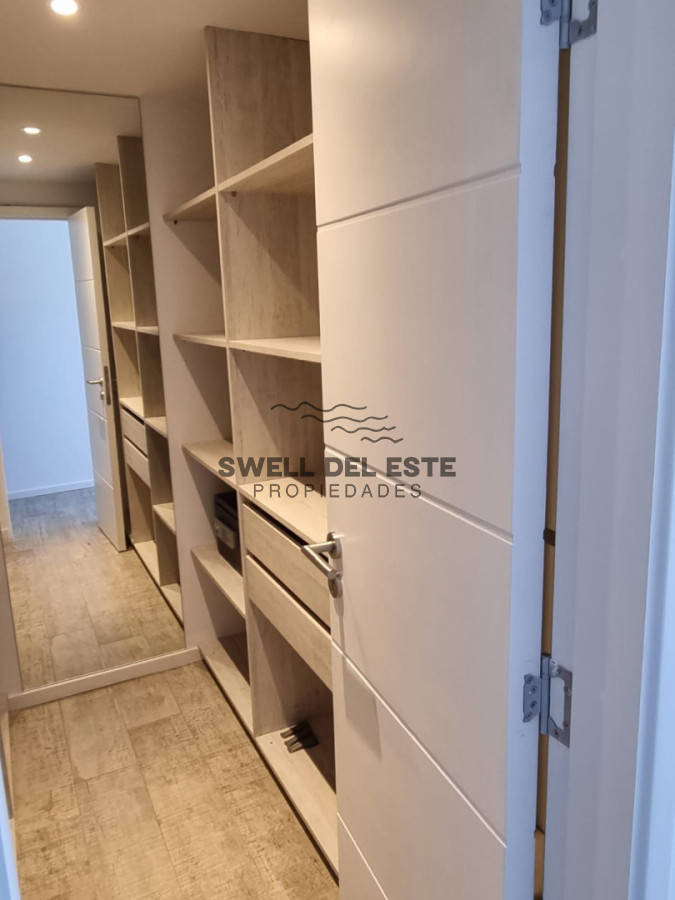 Apartamento ID.355 - Venta Palcos de la Posta - primera linea al mar
