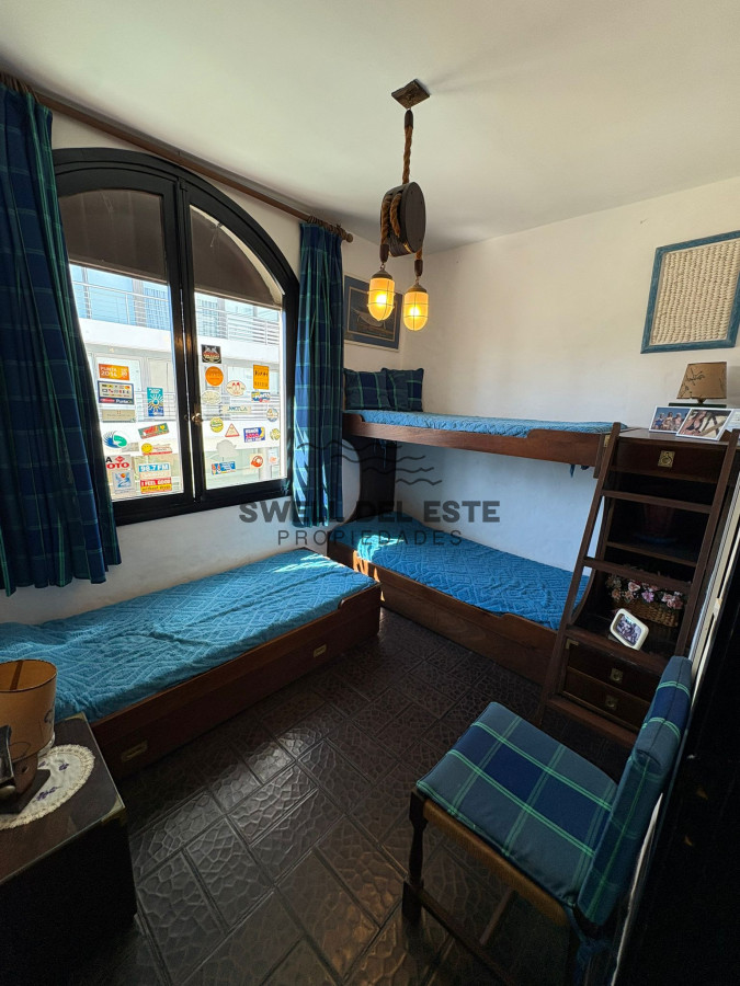 Apartamento ID.175 - Apartamento de 3 dormitorios en Pine Beach a 1 cuadra de la playa y vista lateral al mar