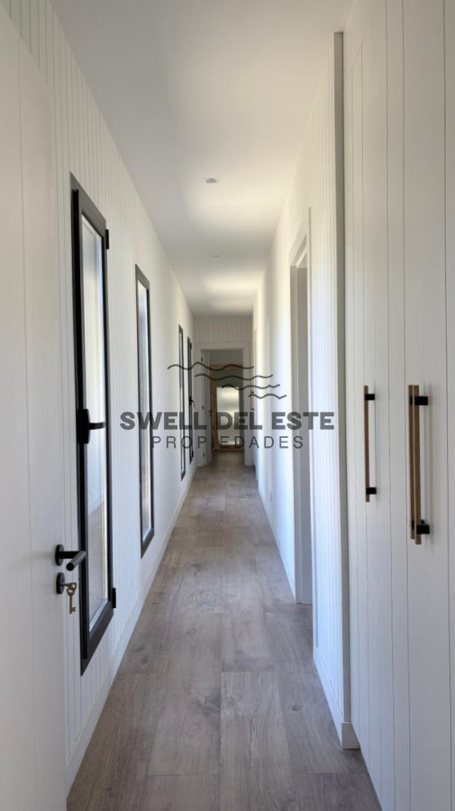 Casa ID.307 - Casa Barrio Don Miguel a Estrenar