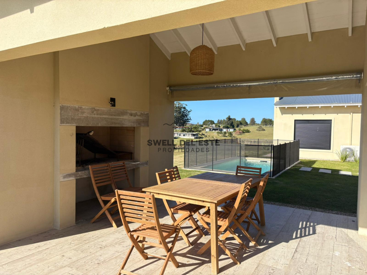 Casa ID.1 - Casa en venta en Pueblo Mío, Manantiales
