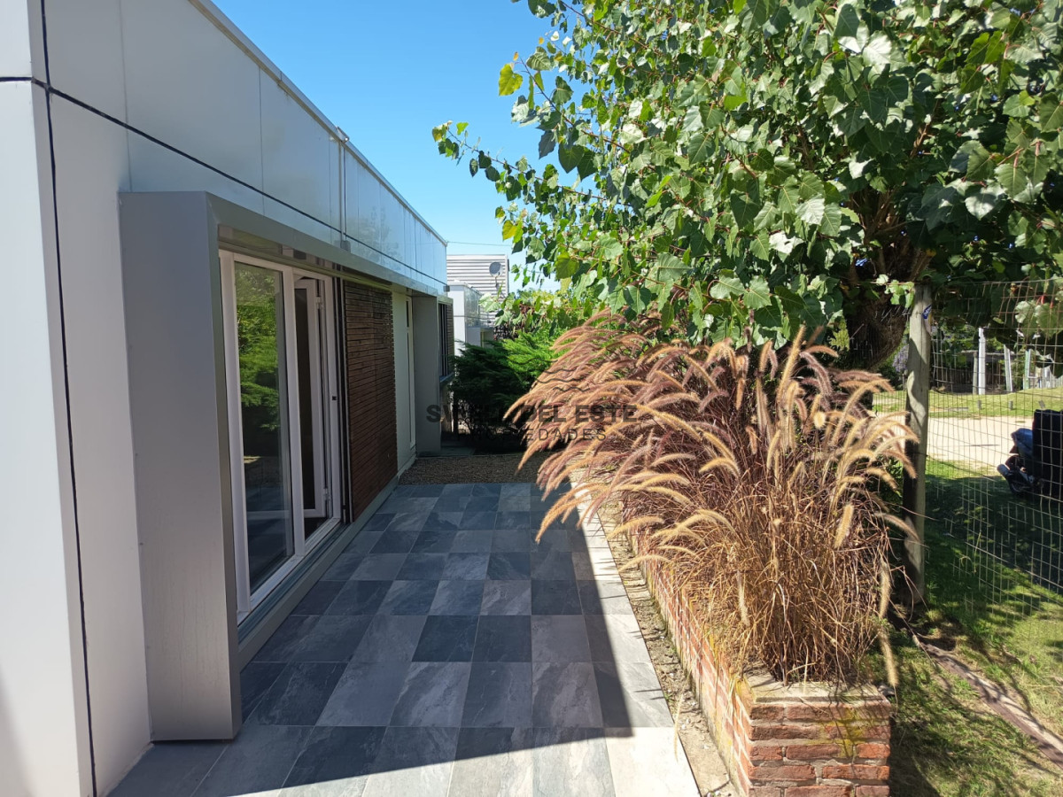 Casa ID.300 - Casa a pasos del Mar - Altos de Punta Piedra