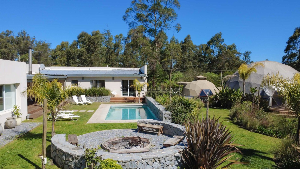 Casa ID.147 - Casa El Tesoro (La Barra) 350m2 + 120m2 domo