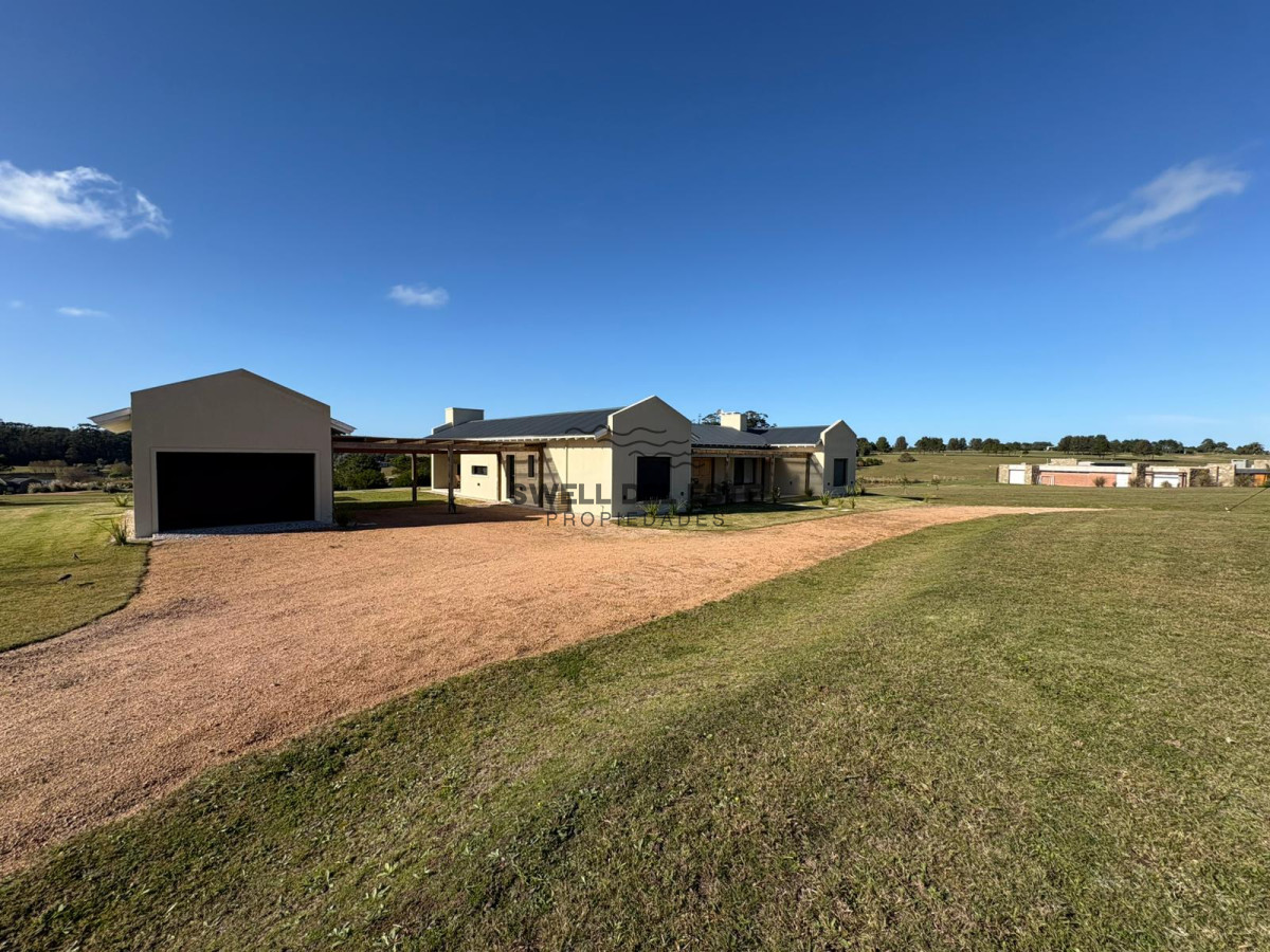 Casa ID.1 - Casa en venta en Pueblo Mío, Manantiales