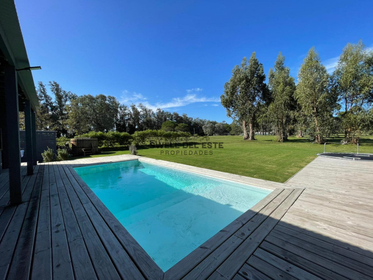 Casa ID.314 - Casa Venta Barrio Don Miguel (La Barra)
