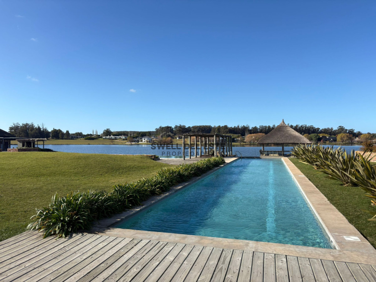 Terreno ID.187 - Terreno de 4.000m2 en Pueblo Mío La Barra