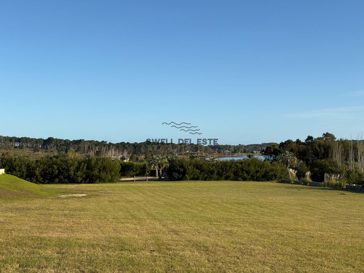 Terreno ID.33 - Espectacular terreno de 5600m2 en Laguna Estates, Manantiales
