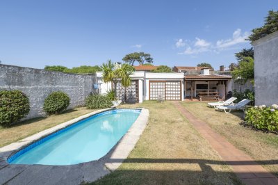 Casa en VENTA, 5 Dormitorios en Punta del Este