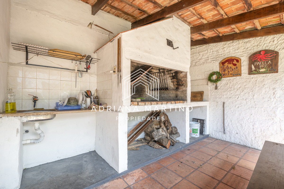 Casa ID.71291 - Casa en venta, 5 dormitorios en Punta del este!