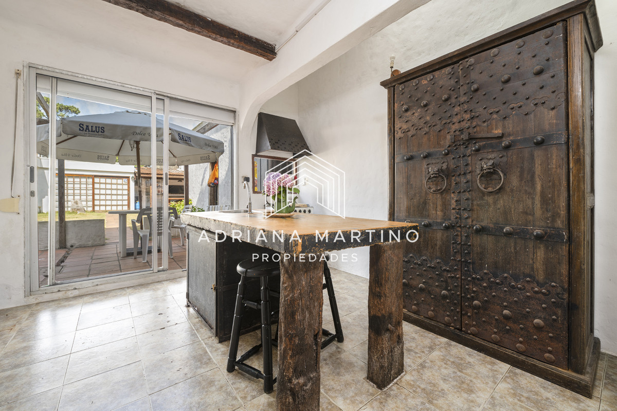 Casa ID.71291 - Casa en venta, 5 dormitorios en Punta del este!