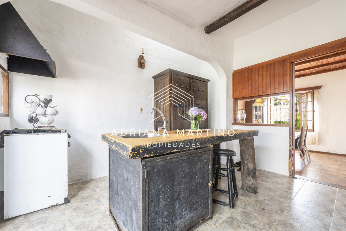 Casa ID.71291 - Casa en venta, 5 dormitorios en Punta del este!