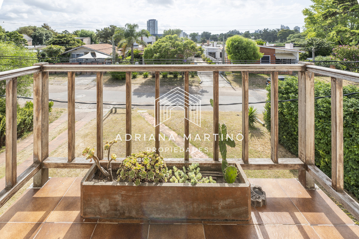 Casa ID.71291 - Casa en venta, 5 dormitorios en Punta del este!