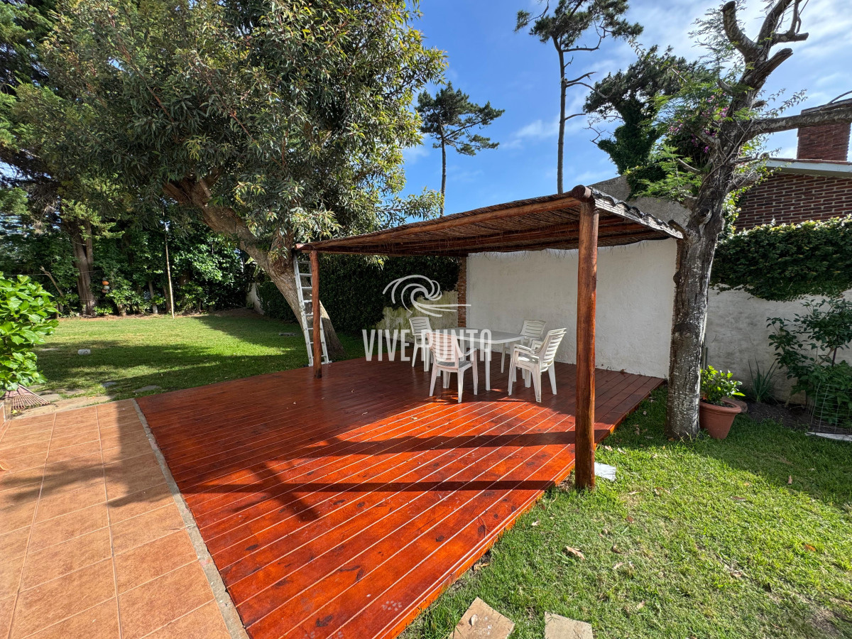 Casa ID.874 - Casa en venta y alquiler temporal a metros del mar, Punta del Este