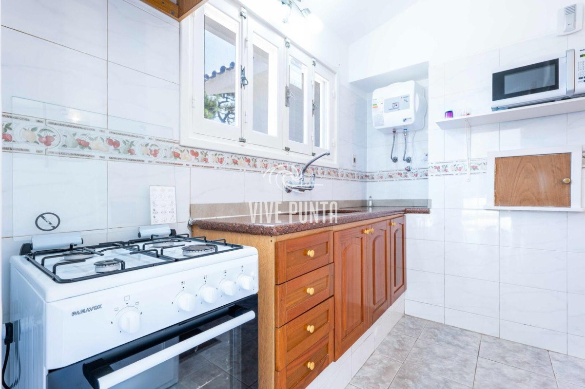 Casa ID.874 - Casa en venta y alquiler temporal a metros del mar, Punta del Este