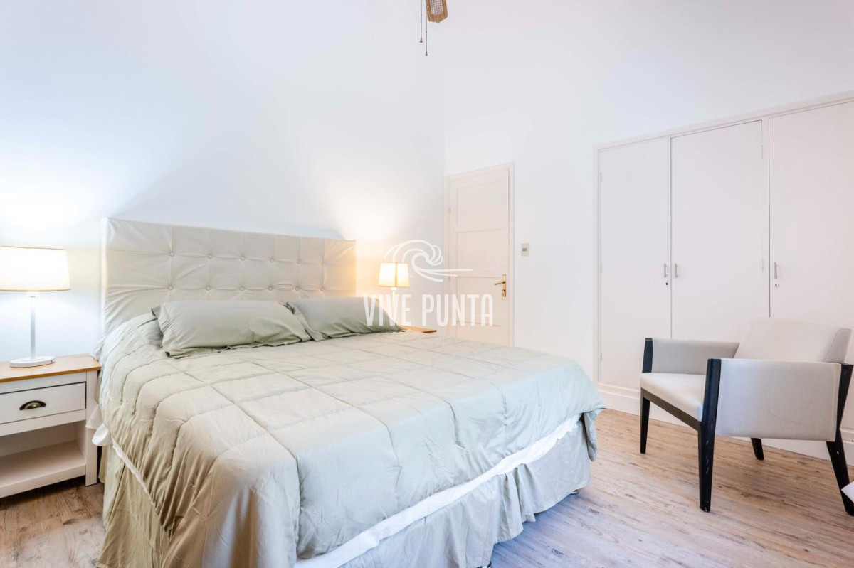 Casa ID.874 - Casa en venta y alquiler temporal a metros del mar, Punta del Este
