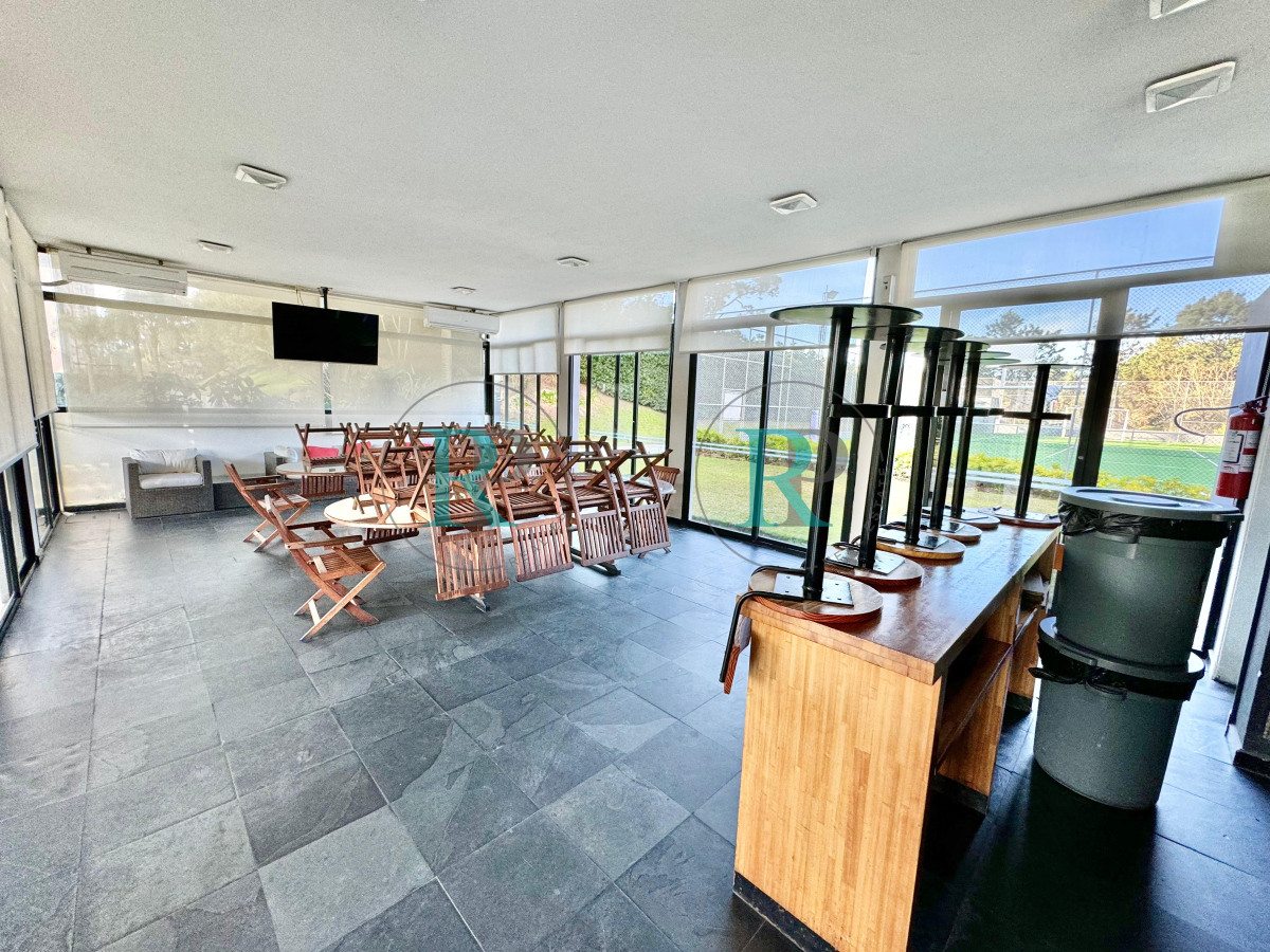 Apartamento ID.2324 - Apartamento en venta 2 dormitorios Punta del Este