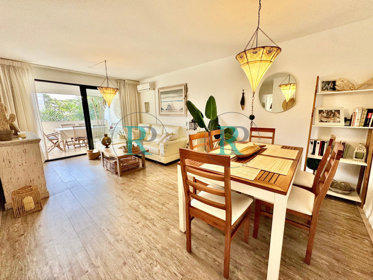 Apartamento ID.2324 - Apartamento en venta 2 dormitorios Punta del Este