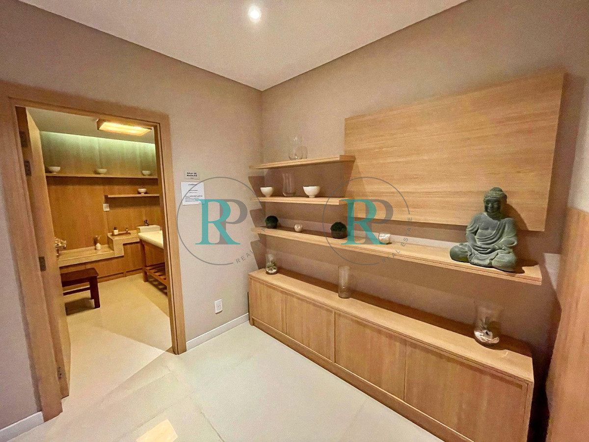 Apartamento ID.2115 - Apartamento en venta a pasos del mar, torre con excelentes servicios
