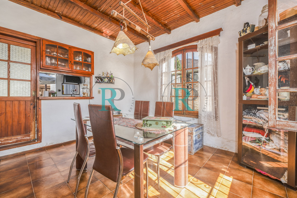 Casa ID.2336 - Casa en venta, 5 dormitorios en Punta del este!