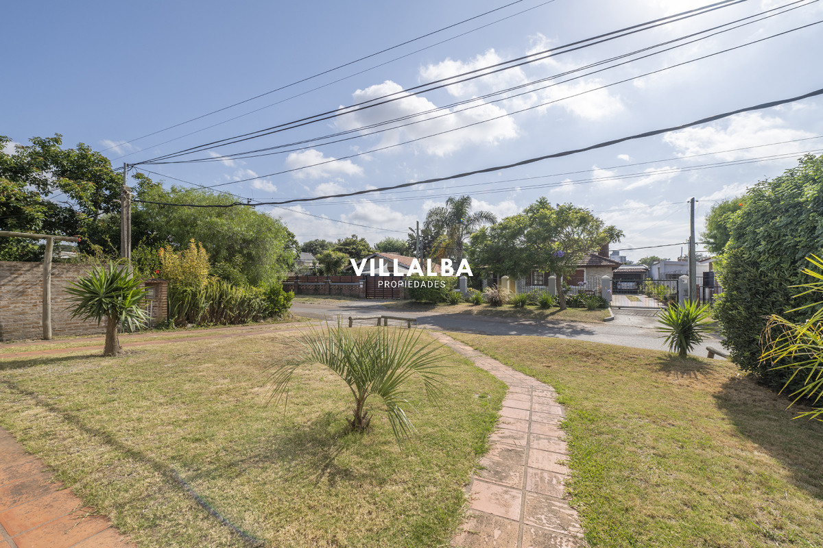 Apartamento ID.3412 - Casa en venta, 5 dormitorios en Punta del este!