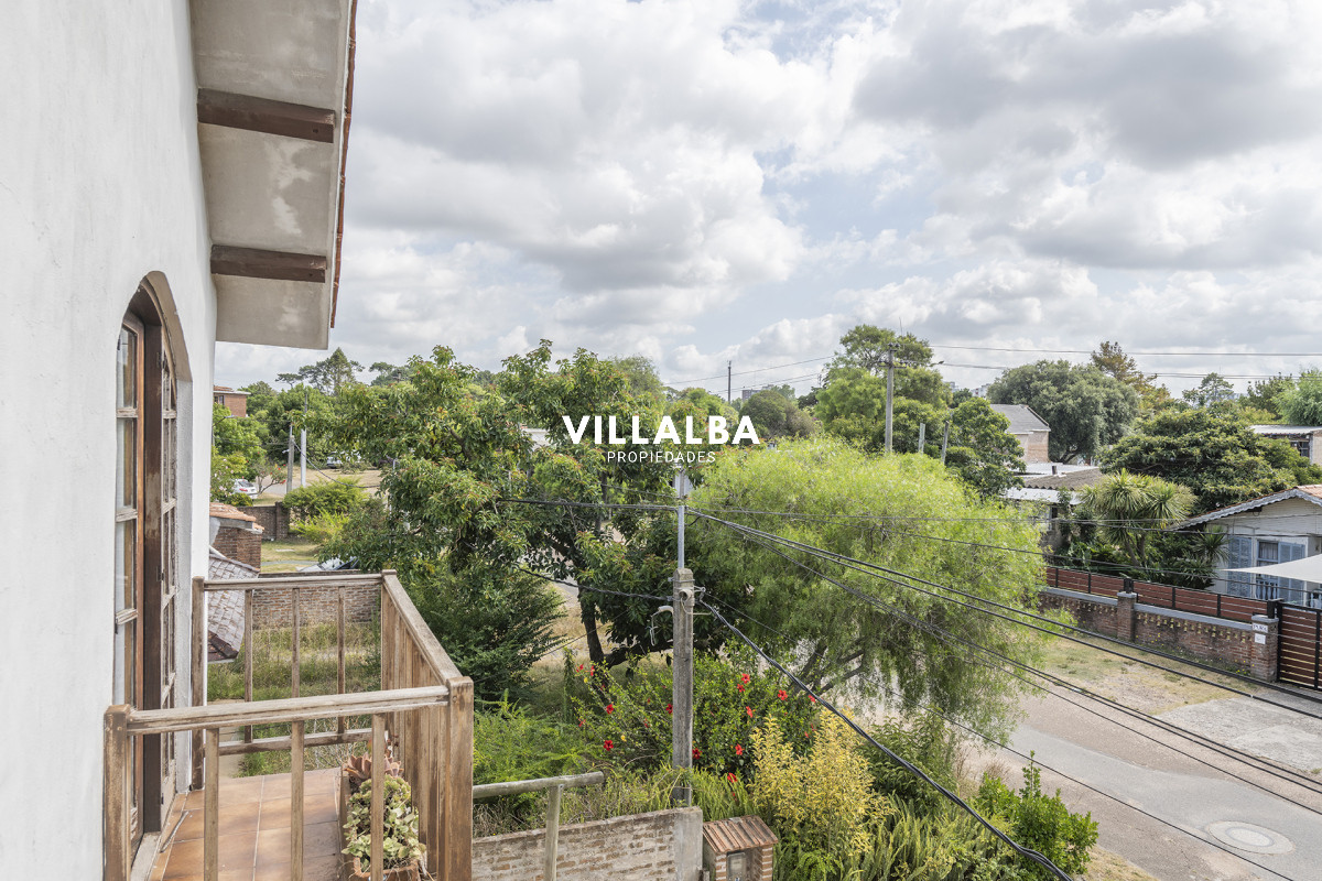Apartamento ID.3412 - Casa en venta, 5 dormitorios en Punta del este!