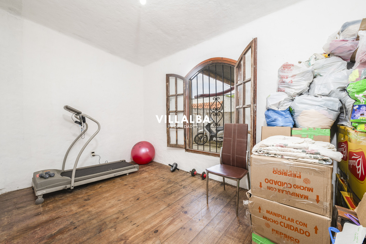 Apartamento ID.3412 - Casa en venta, 5 dormitorios en Punta del este!