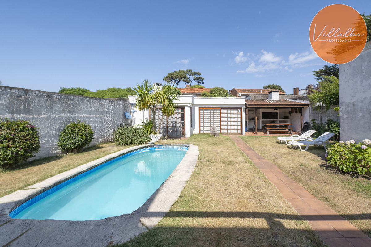 Apartamento ID.3412 - Casa en venta, 5 dormitorios en Punta del este!