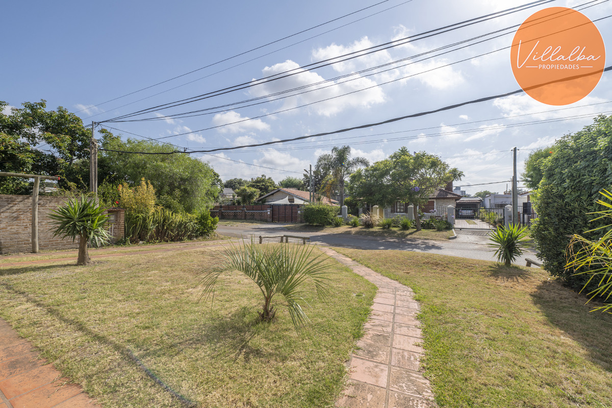 Apartamento ID.3412 - Casa en venta, 5 dormitorios en Punta del este!
