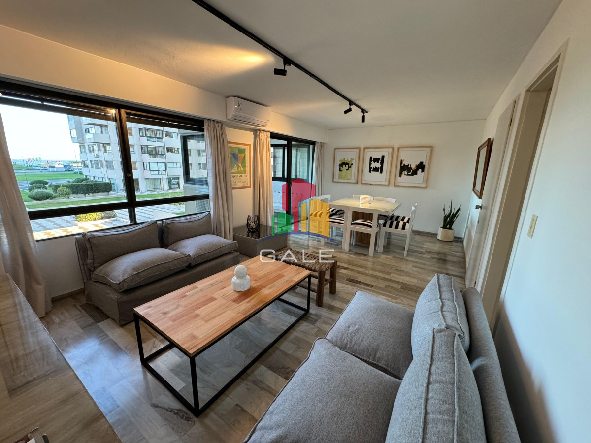 Apartamento ID.4427 - Apartamento de 3 dormitorios en venta y alquiler