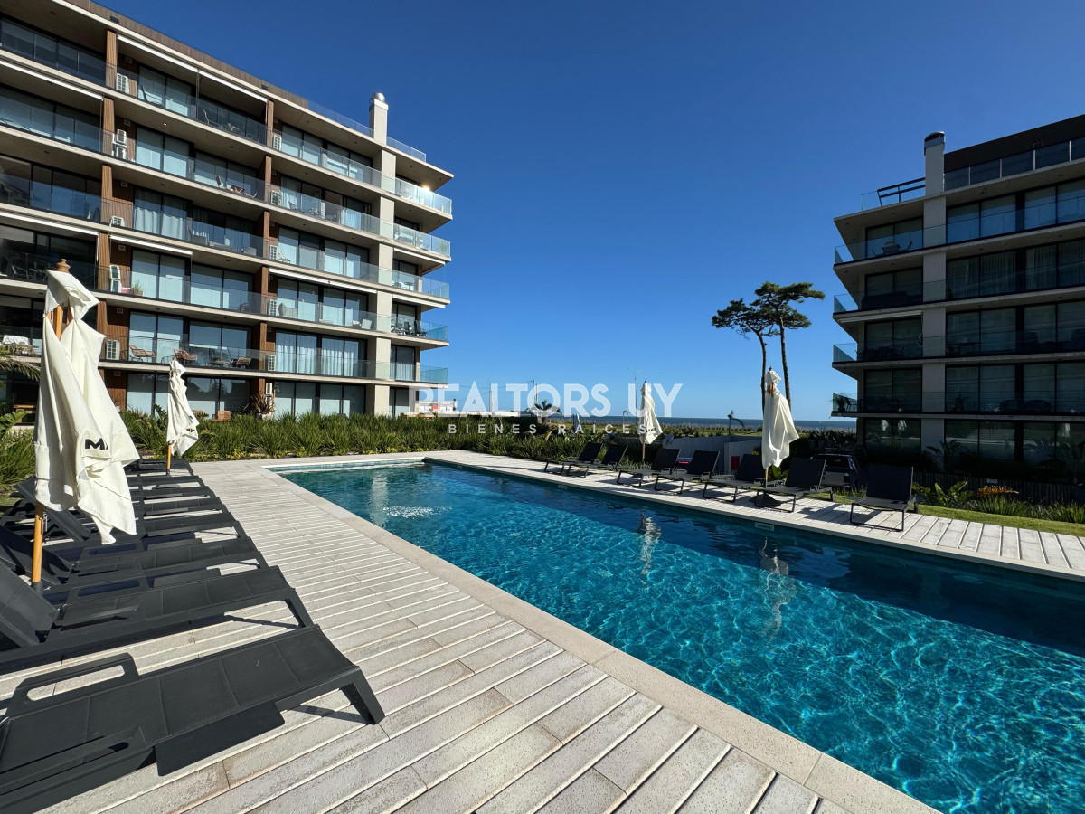 Apartamento ID.410 - Apartamento 1 dormitorio, alquiler anual primera linea playa mansa