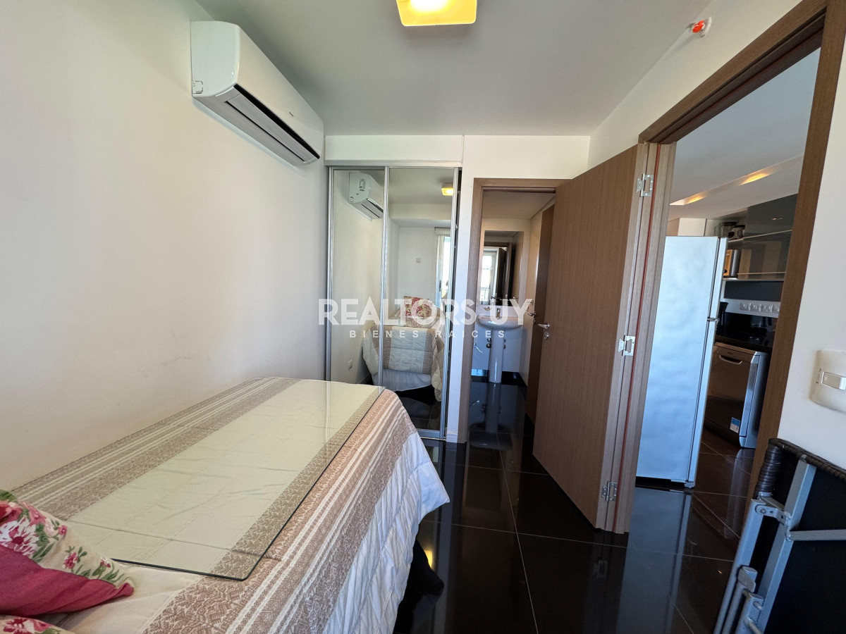 Apartamento ID.418 - Apartamento en venta, 2 dormitorios + dependencia