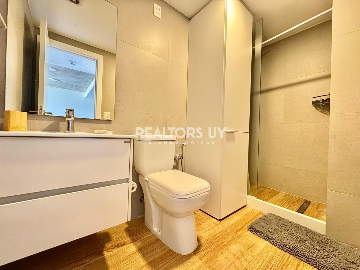 Apartamento ID.410 - Apartamento 1 dormitorio, alquiler anual primera linea playa mansa