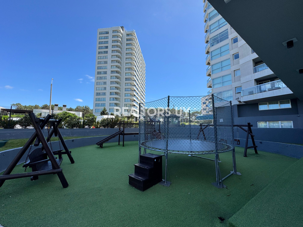 Apartamento ID.418 - Apartamento en venta, 2 dormitorios + dependencia