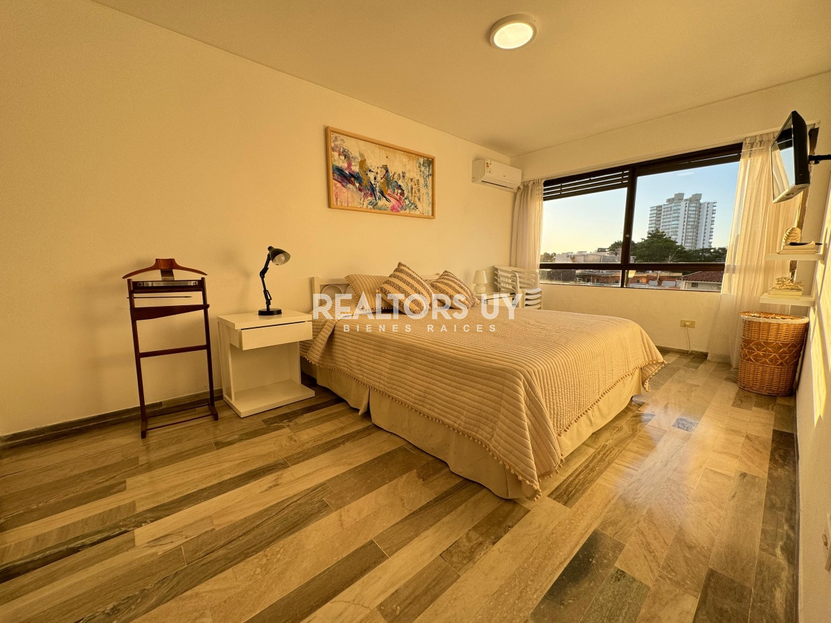 Apartamento ID.424 - Apartamento de 3 dormitorios en alquiler